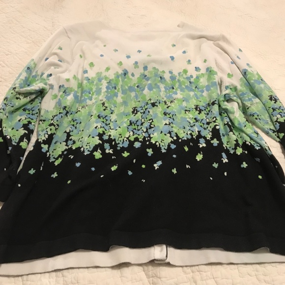 Charter Club 3/4 sleeve floral cardigan with sequins (tag missing-feels like 2X) - Picture 15 of 15
